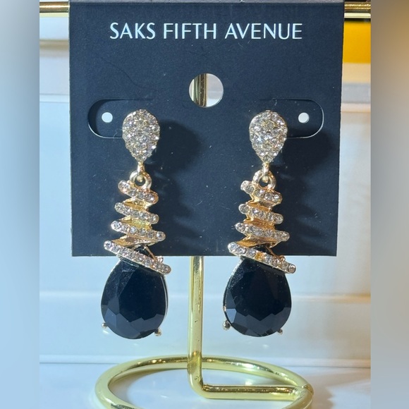 Glamorous Saks Fifth Avenue Black Teardrop Crystal Post Earrings - Picture 6 of 10